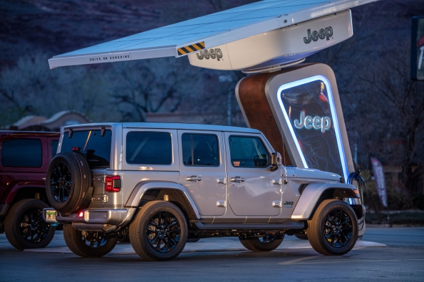 Jeep Wrangler 4xe Charging Network